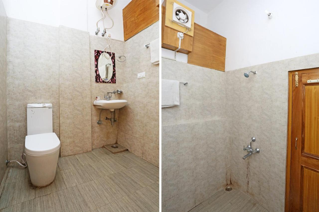 אלמורה Oyo 19638 Hotel Jay Continental מראה חיצוני תמונה